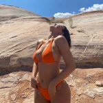 Kylie Jenner desert vacation 2020 photos gallery
