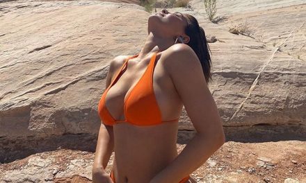 Kylie Jenner desert vacation 2020 photos gallery