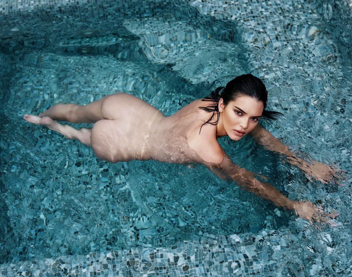 Kendall Jenner Nude Photos.